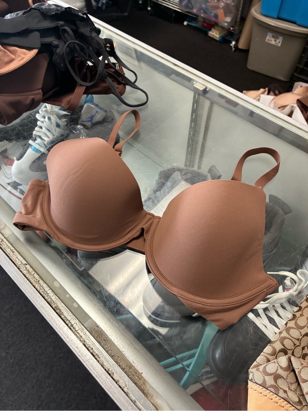 Women’s SKIMS Smooth Molded Bra in Brown/Tan New SZ 36D
